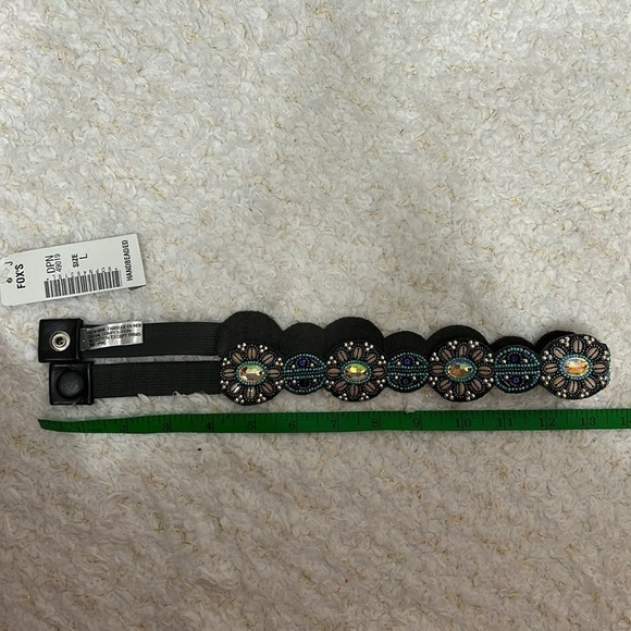 Handbeaded Embellished stretchable belt - Picture 6 of 6